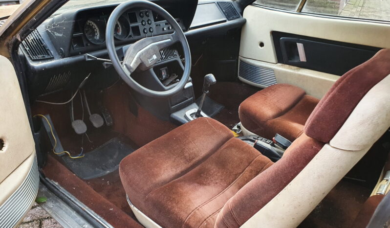 
								Lancia Gamma coupe 2500 eerste serie. full									