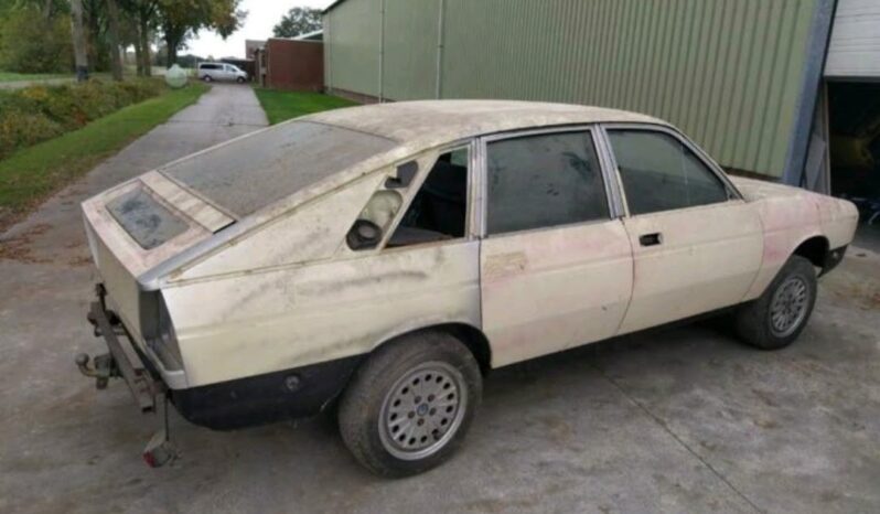 
								Lancia Gamma Berlina carrosserie met NL kenteken full									