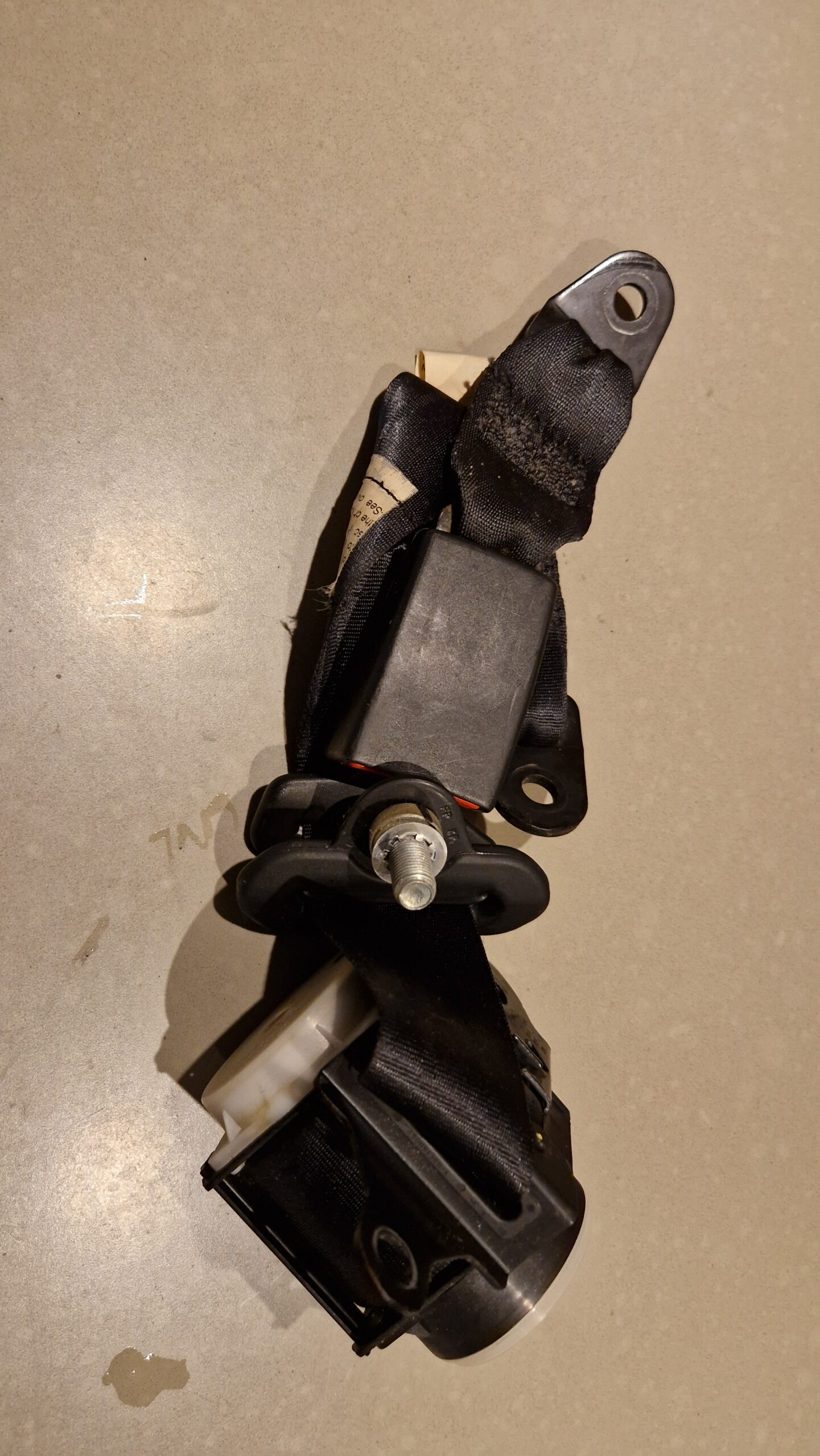 Veiligheidsgordel linksachter Suzuki Alto