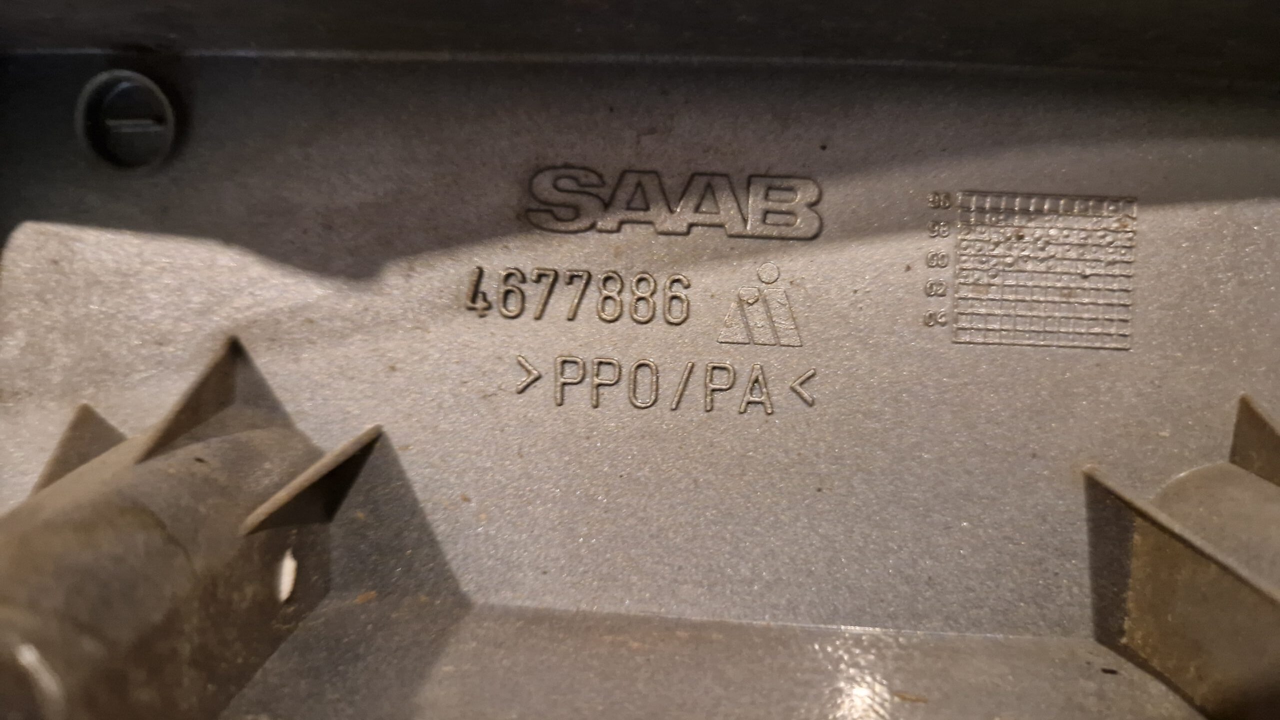 Hoekpaneel rechtsachter Saab 9-3