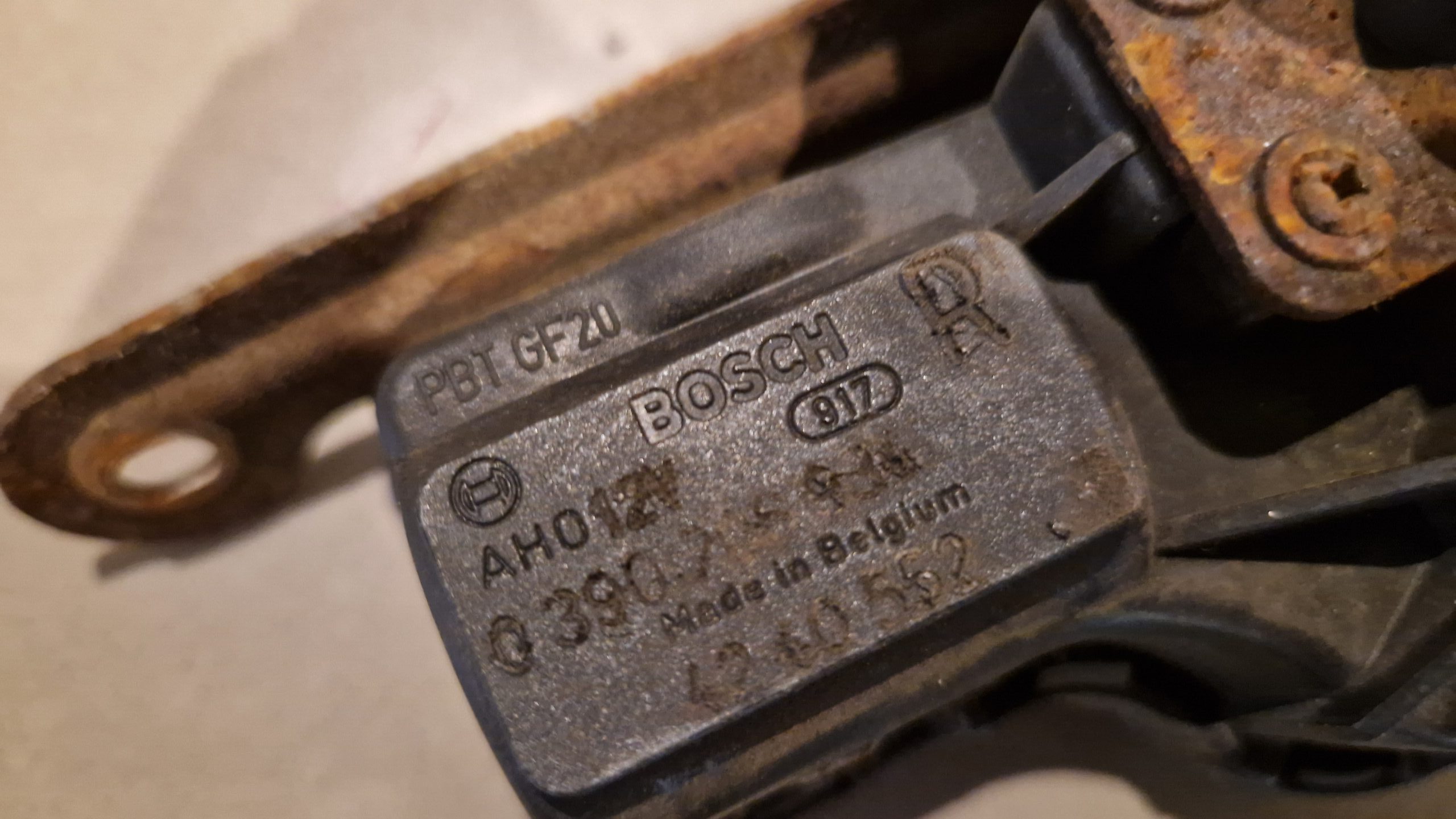 Wissermotor koplamp rechterzijde Saab 9-3