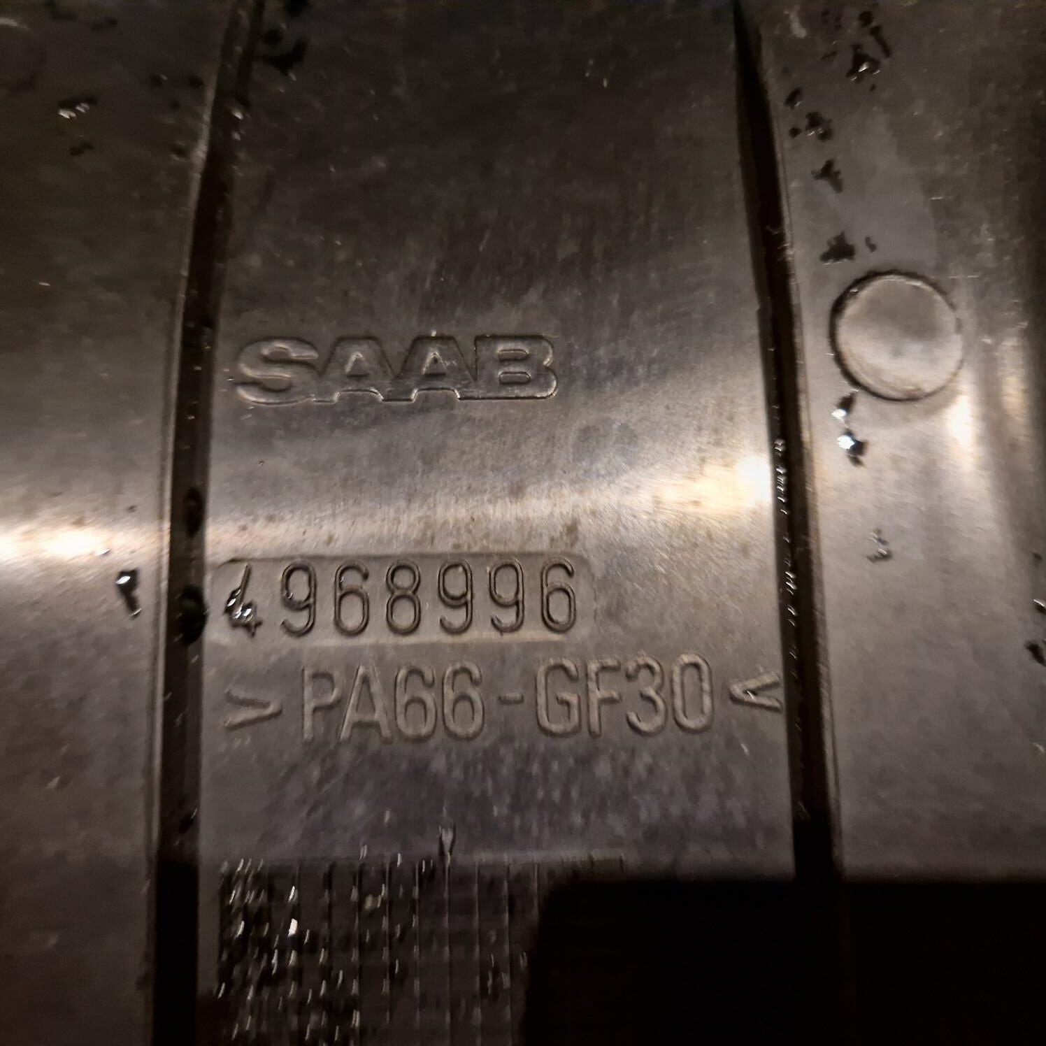 Afdekplaat motor Saab 9-3