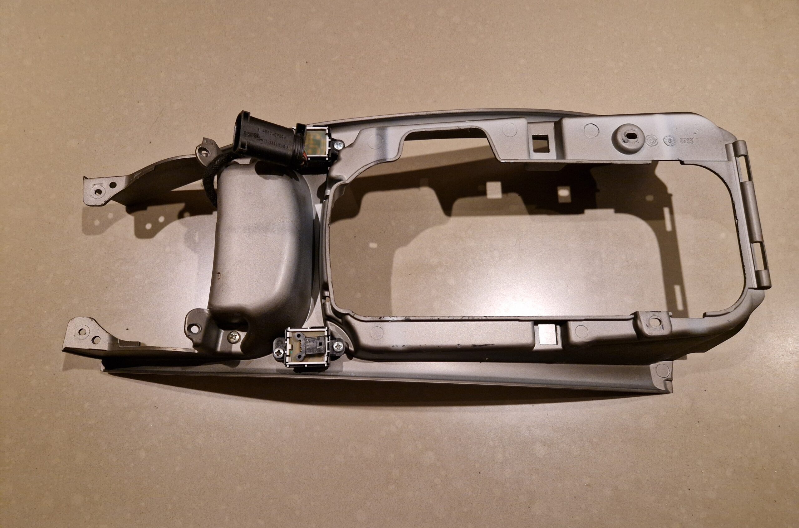 Frame middenconsole met handrembediening Lancia Thesis