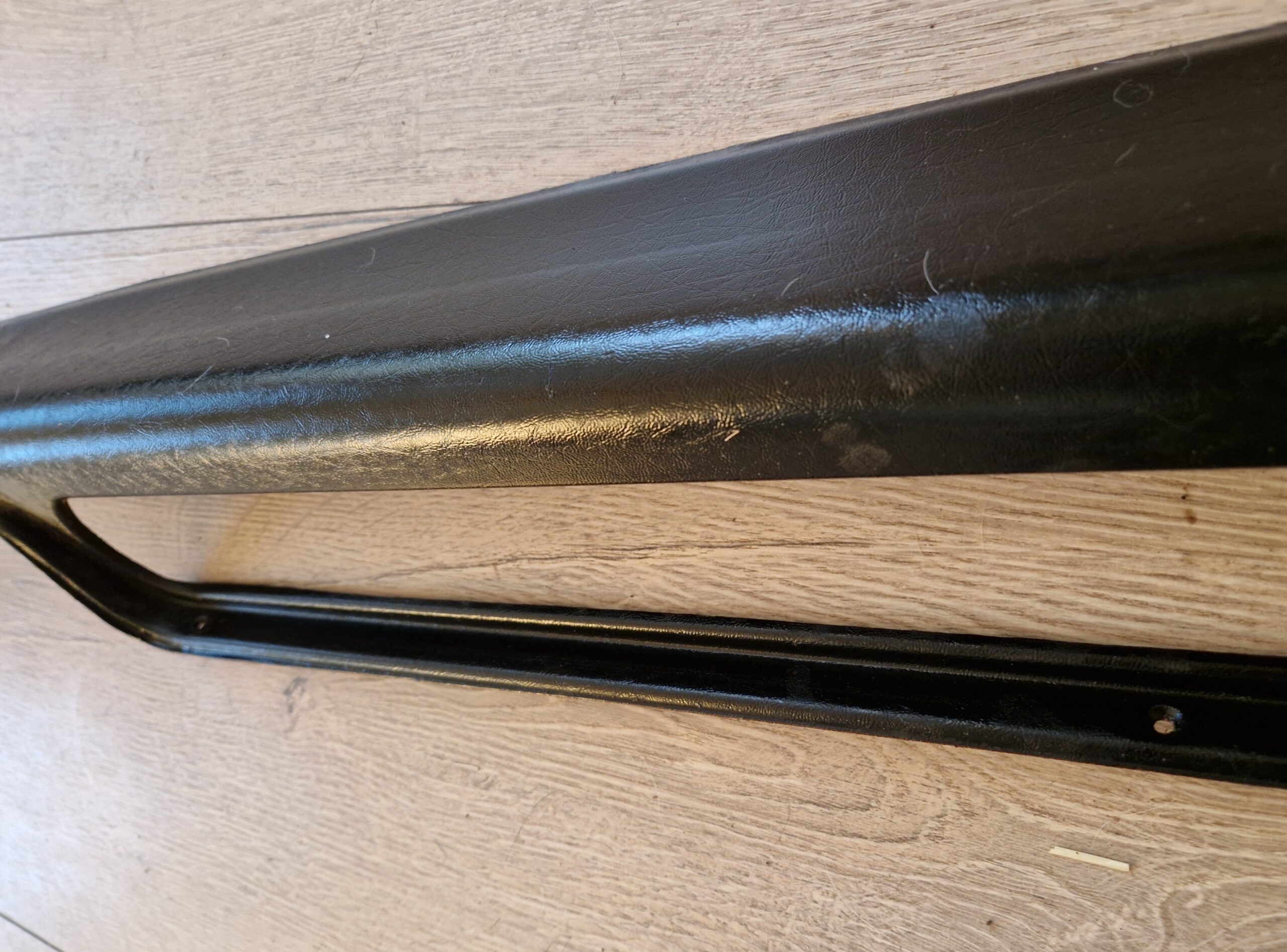 Afdekkap ruitje bij achterklep Lancia Gamma Berlina