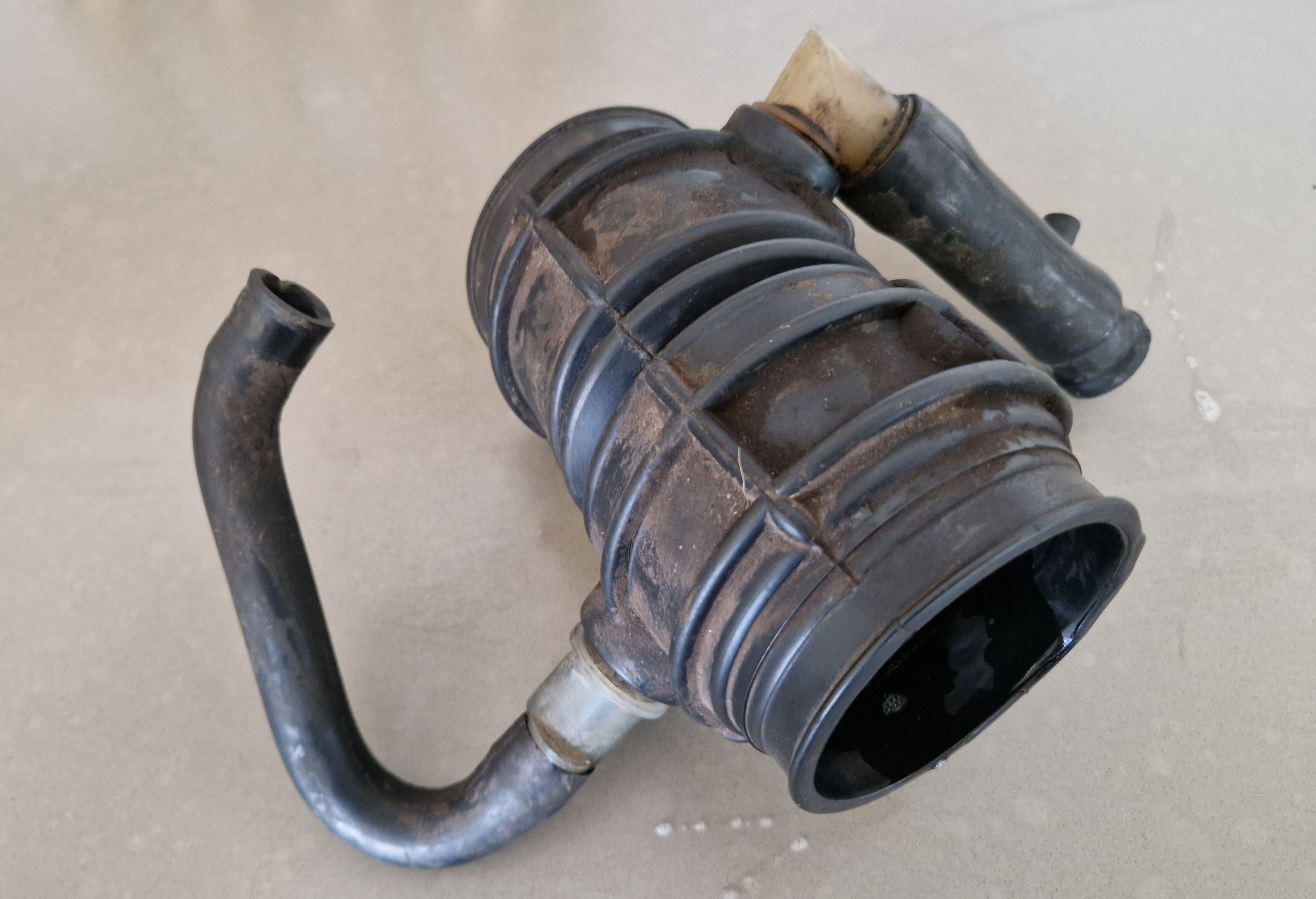 Rubber inlaat BMW 1276704