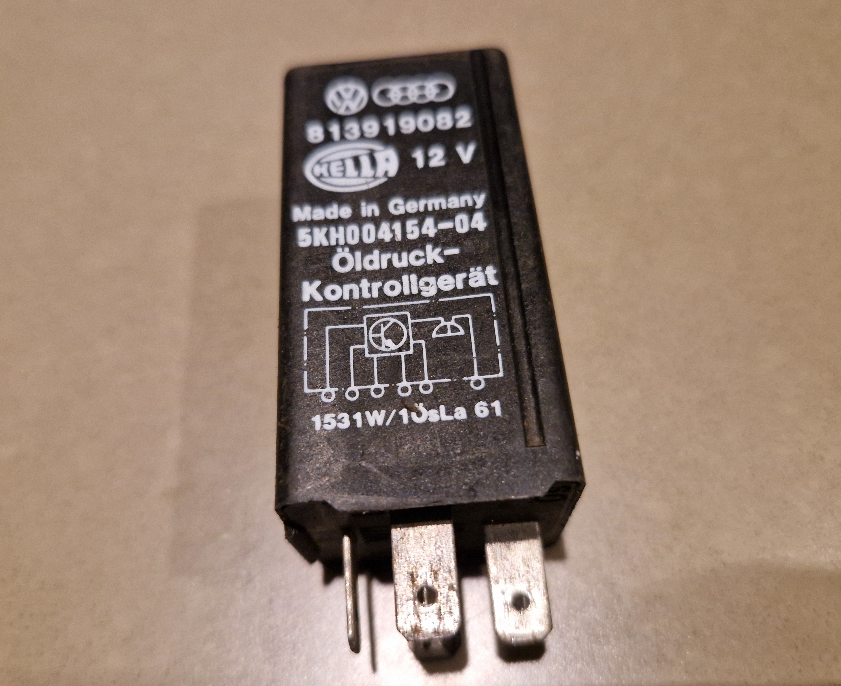 Oliedruk relais Audi 80